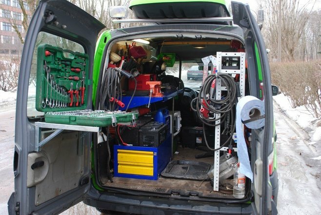 Фото автомобиля техпомощь